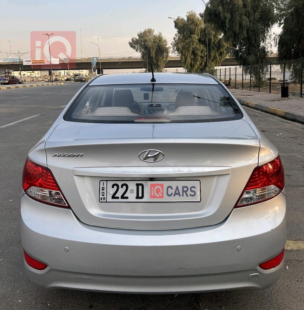 هیوندای ئەکسنت